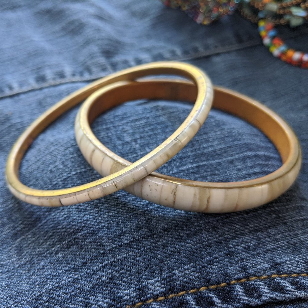Vintage Shell Inlay Bangle Bracelet